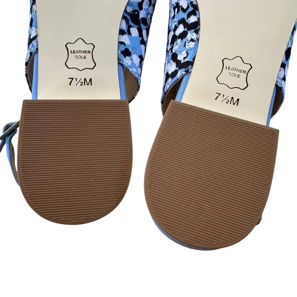 NEW Talbots Edison Slingback Bow Flats Textured Floral Blue Black Size 7.5 - Picture 5 of 10